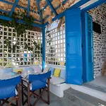 Blue Dolphin Antiparos Family Pool *
