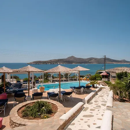 Blue Dolphin Antiparos Family Pool