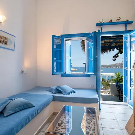 Blue Dolphin Antiparos Family Pool *
