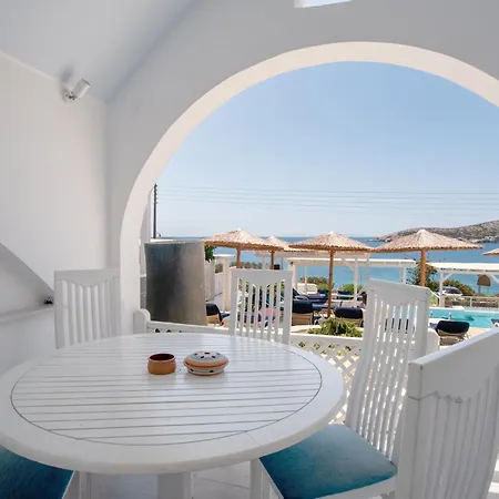 Blue Dolphin Antiparos Family Pool Agios Georgios (Antiparos)